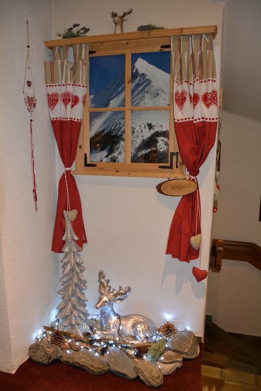 Hotel Gasthaus Schwarzenstein Гинцлинг Экстерьер фото